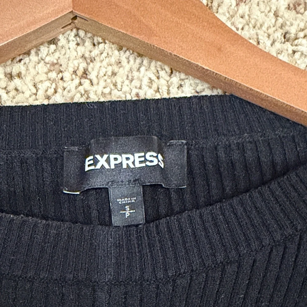 Express Black Ribbed Sweater - Picture 2 of 3